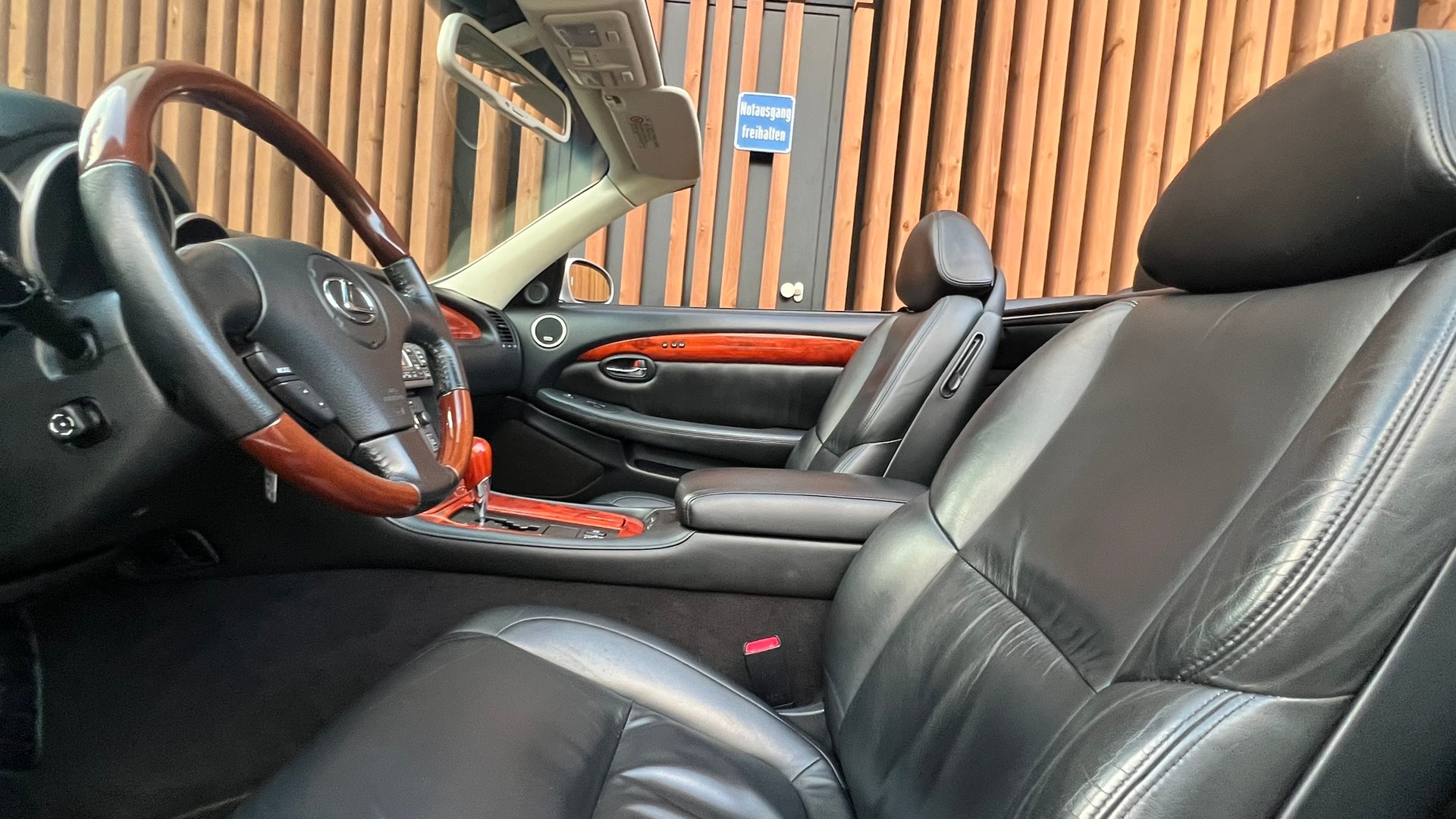 LEXUS SC 430 AUTOMATIC CABRIO l 286 PS-image-25