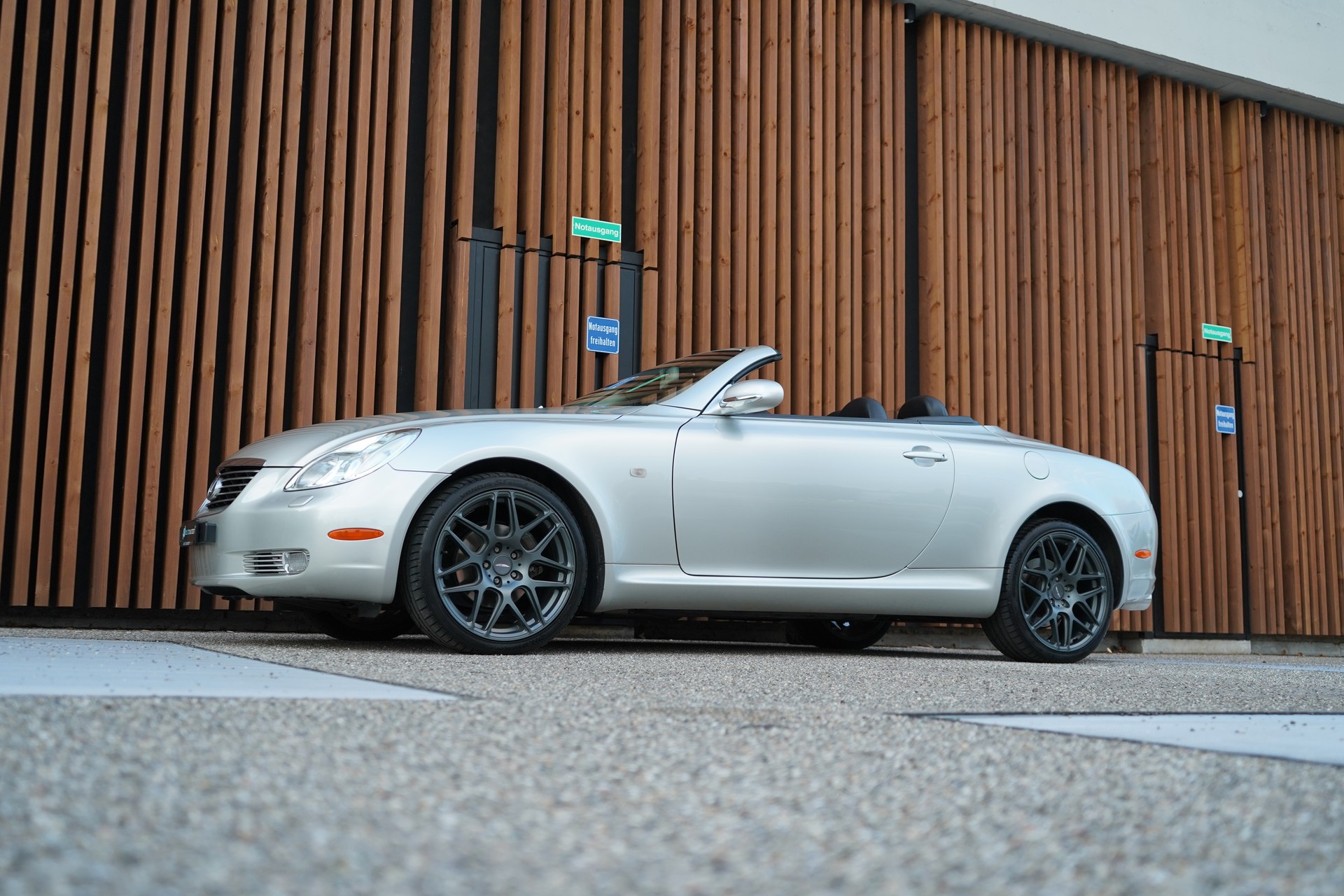 LEXUS SC 430 AUTOMATIC CABRIO l 286 PS-image-10