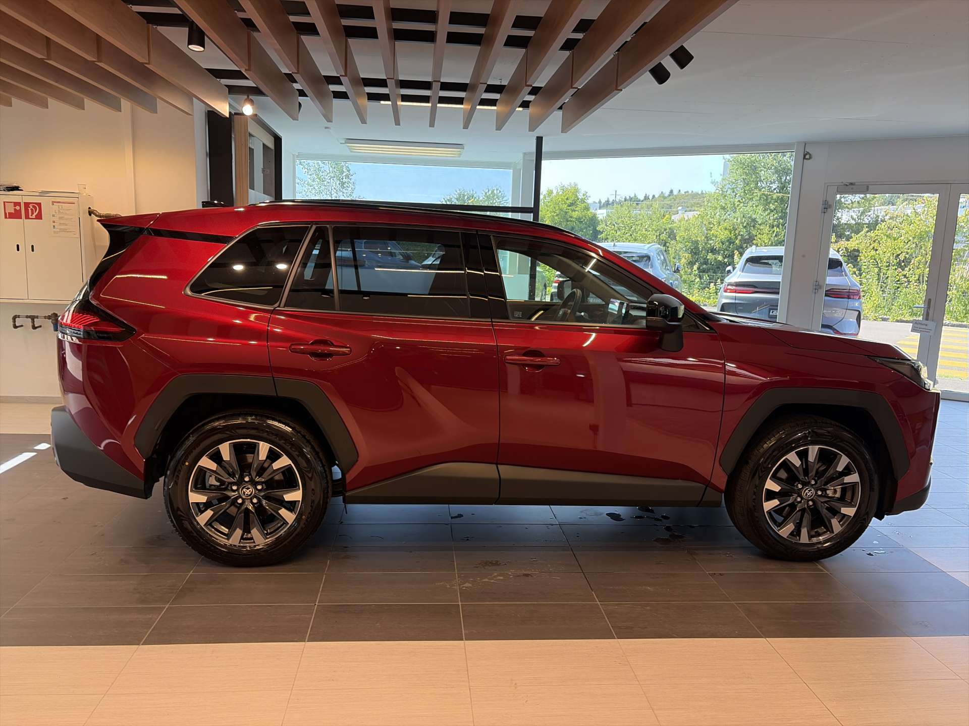 TOYOTA RAV-4 2.5 HSD Trend e-CVT AWD NEUES MODELL Automat-image-13