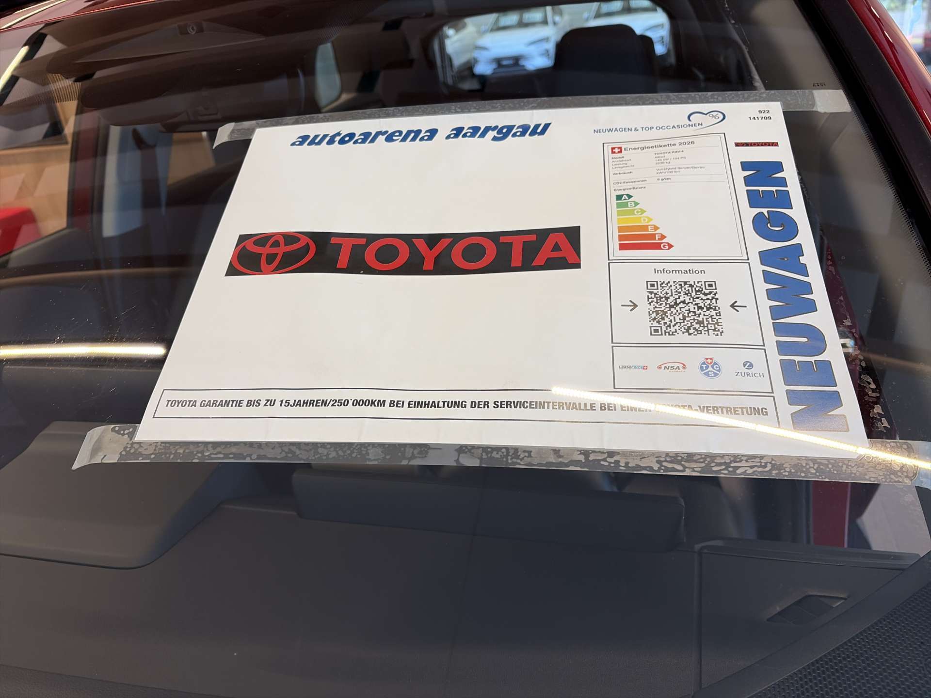 TOYOTA RAV-4 2.5 HSD Trend e-CVT AWD NEUES MODELL Automat-image-3