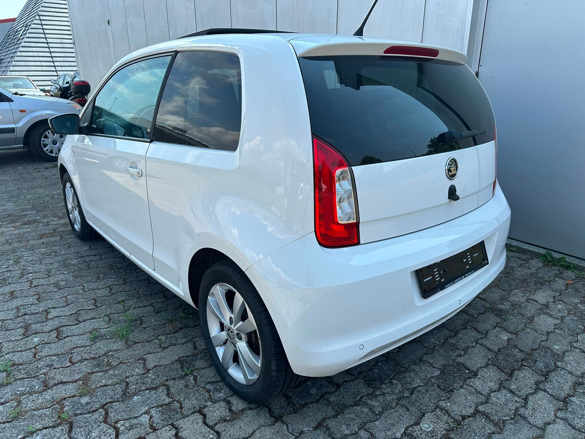 SKODA Citigo 1.0 G-tec Ambition CNG-image-8