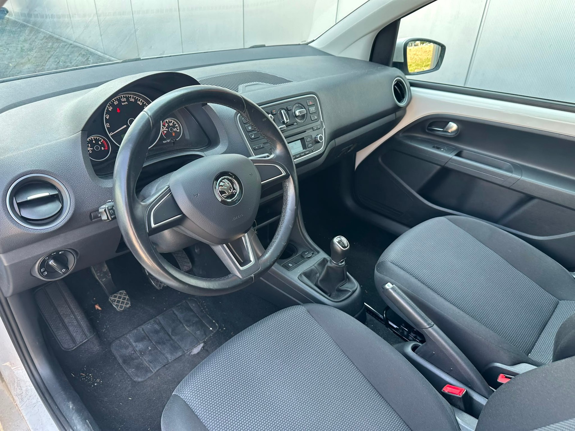 SKODA Citigo 1.0 G-tec Ambition CNG-image-11