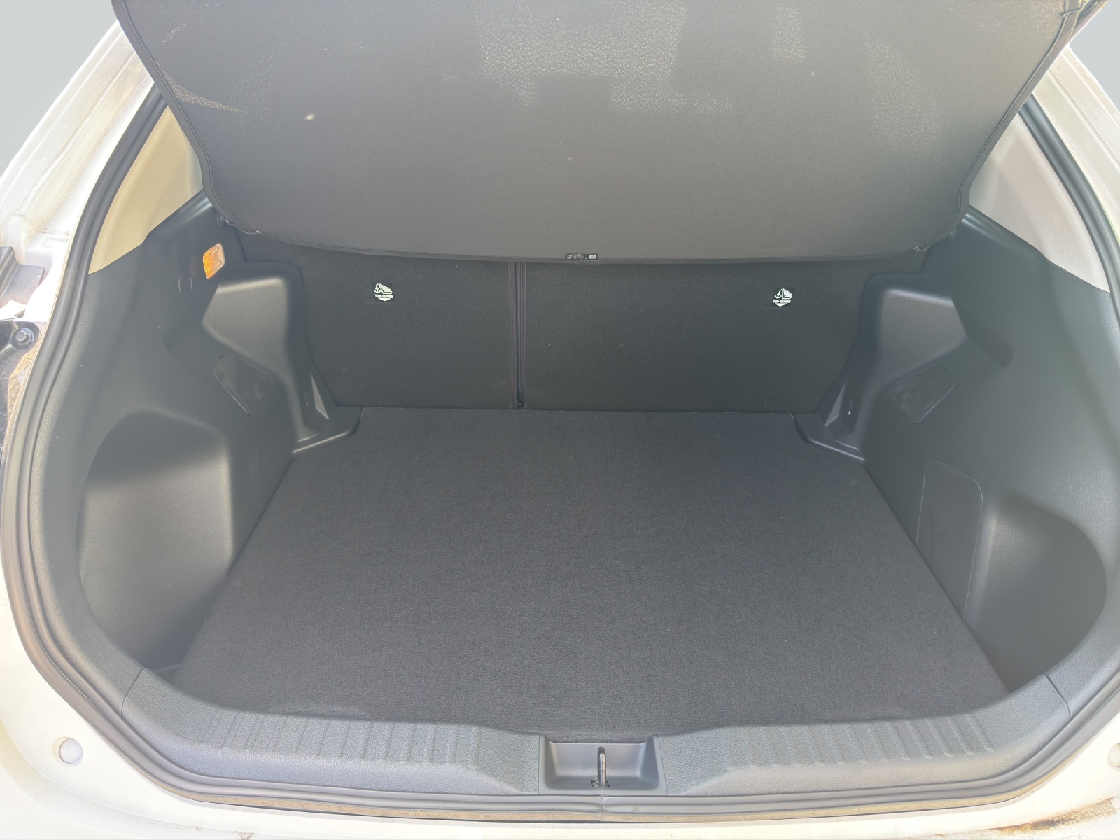 TOYOTA Yaris Cross 1.5 Comfort e-CVT-image-10
