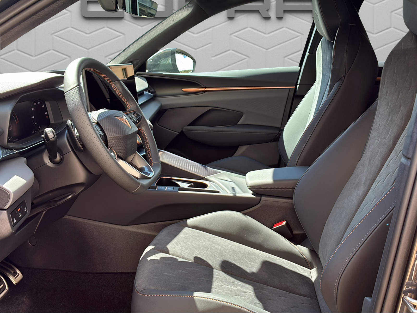 CUPRA Terramar 1.5 eTSI DSG-image-7