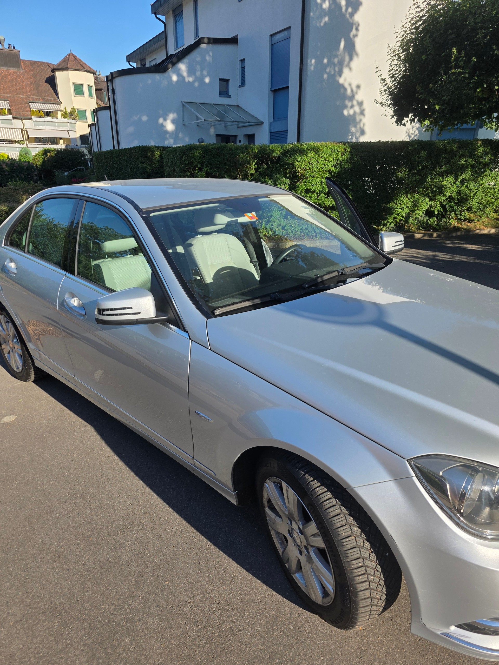 MERCEDES-BENZ Blue efficiency-image-0
