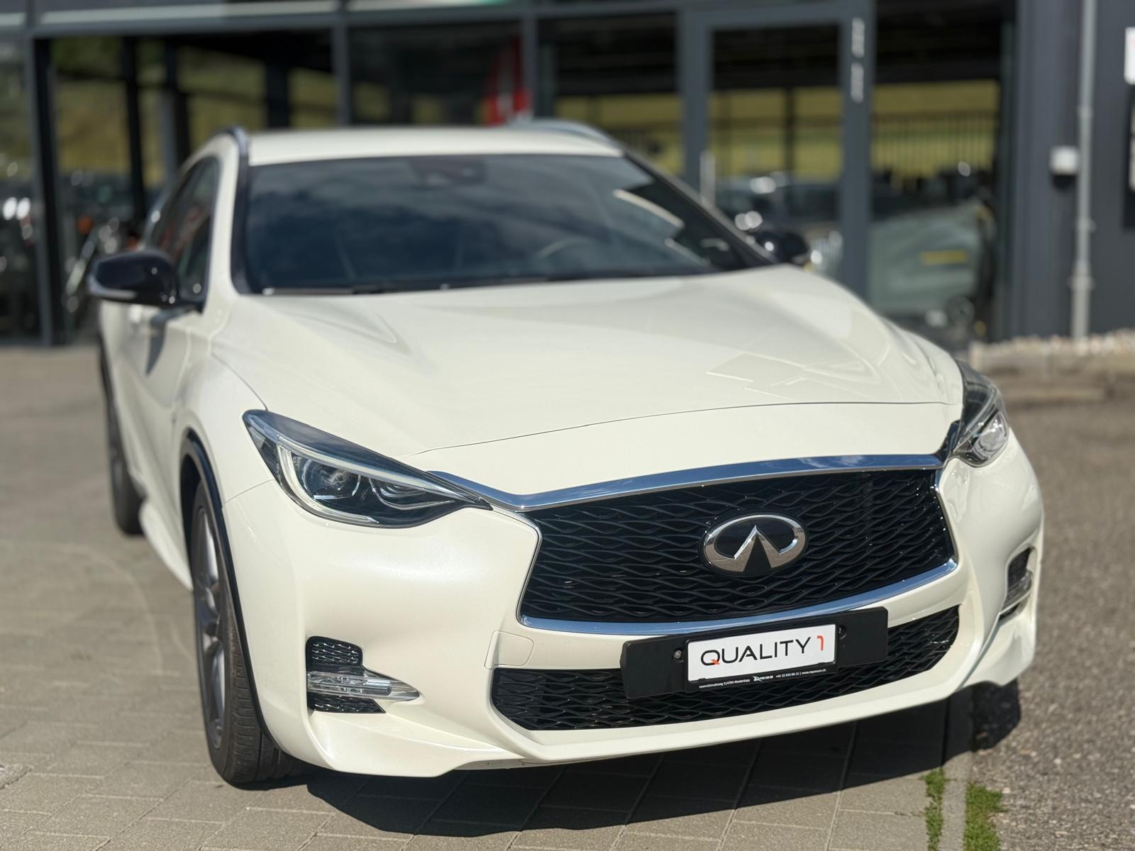 INFINITI Q30 2.0t Sport AWD DCT-image-26