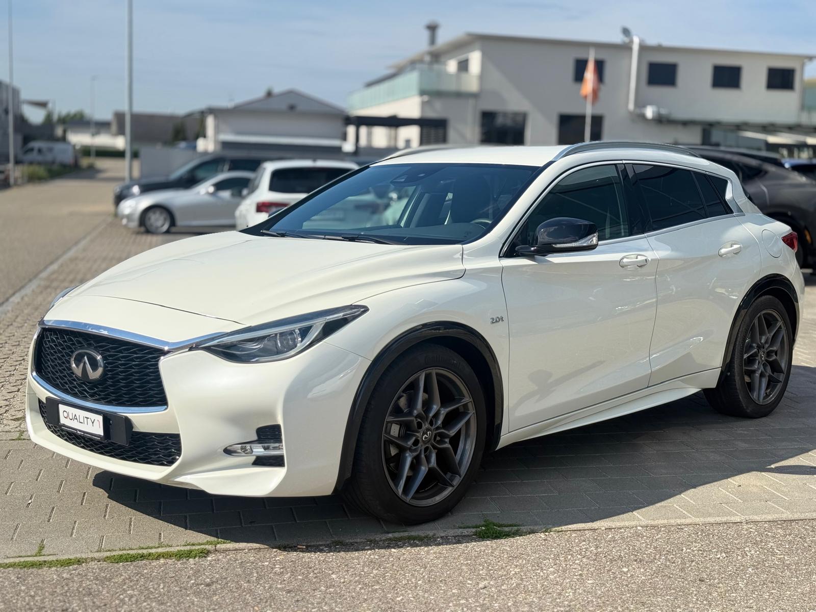 INFINITI Q30 2.0t Sport AWD DCT-image-20
