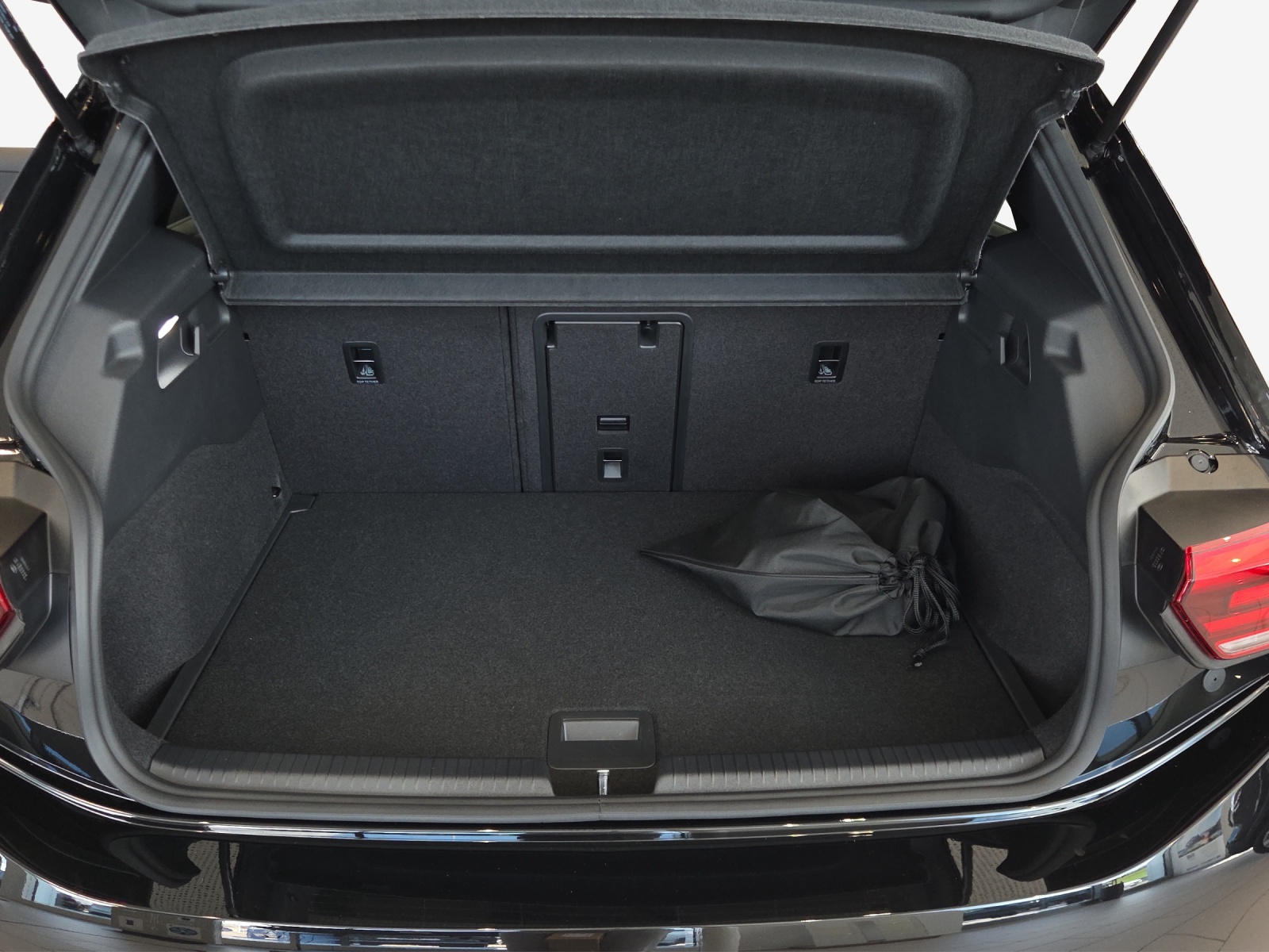 VW ID.3 Neo 58 kWh 190 PS Life-image-12