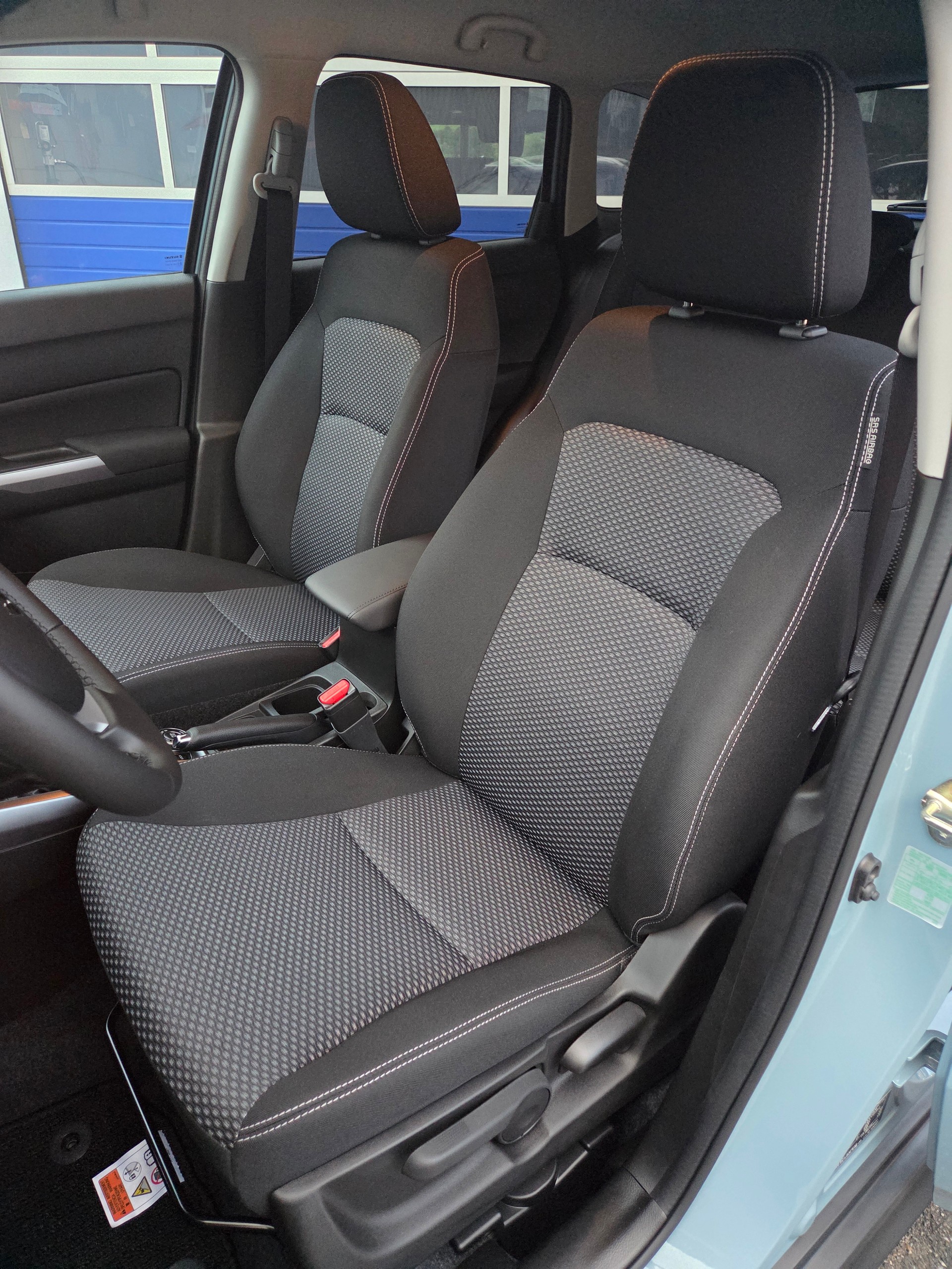 SUZUKI Vitara 1.4 Boosterjet Compact + 4x4 Hybrid-image-5