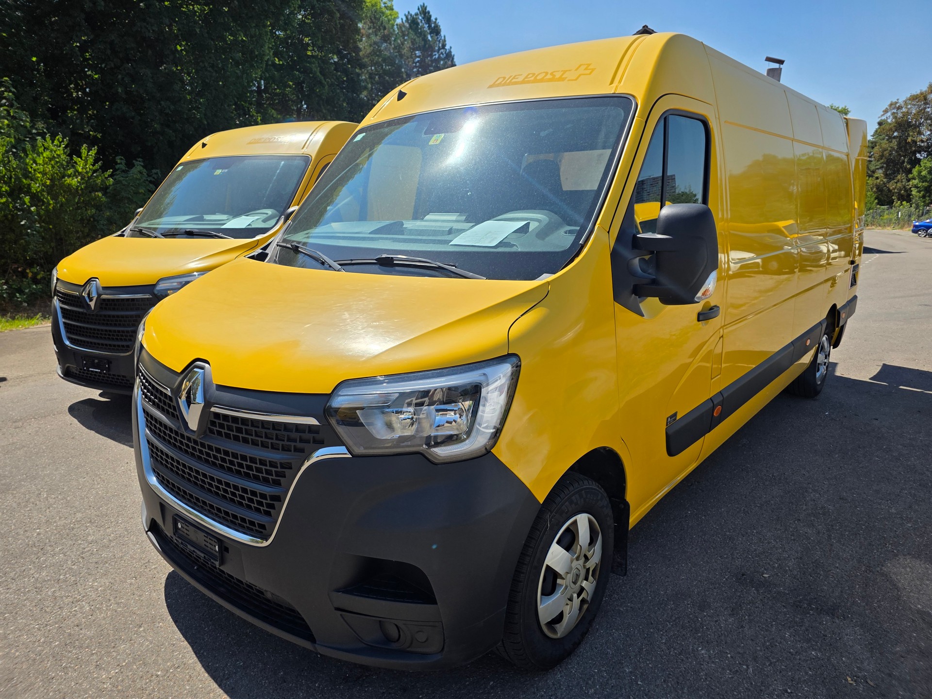 RENAULT Master T35 2.3dCi 135 L3H2-image-2
