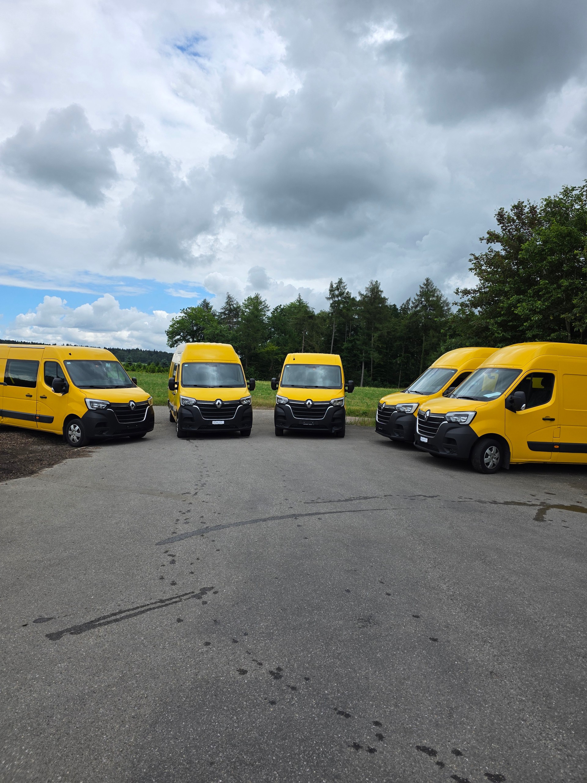 RENAULT Master T35 2.3dCi 135 L3H2-image-15