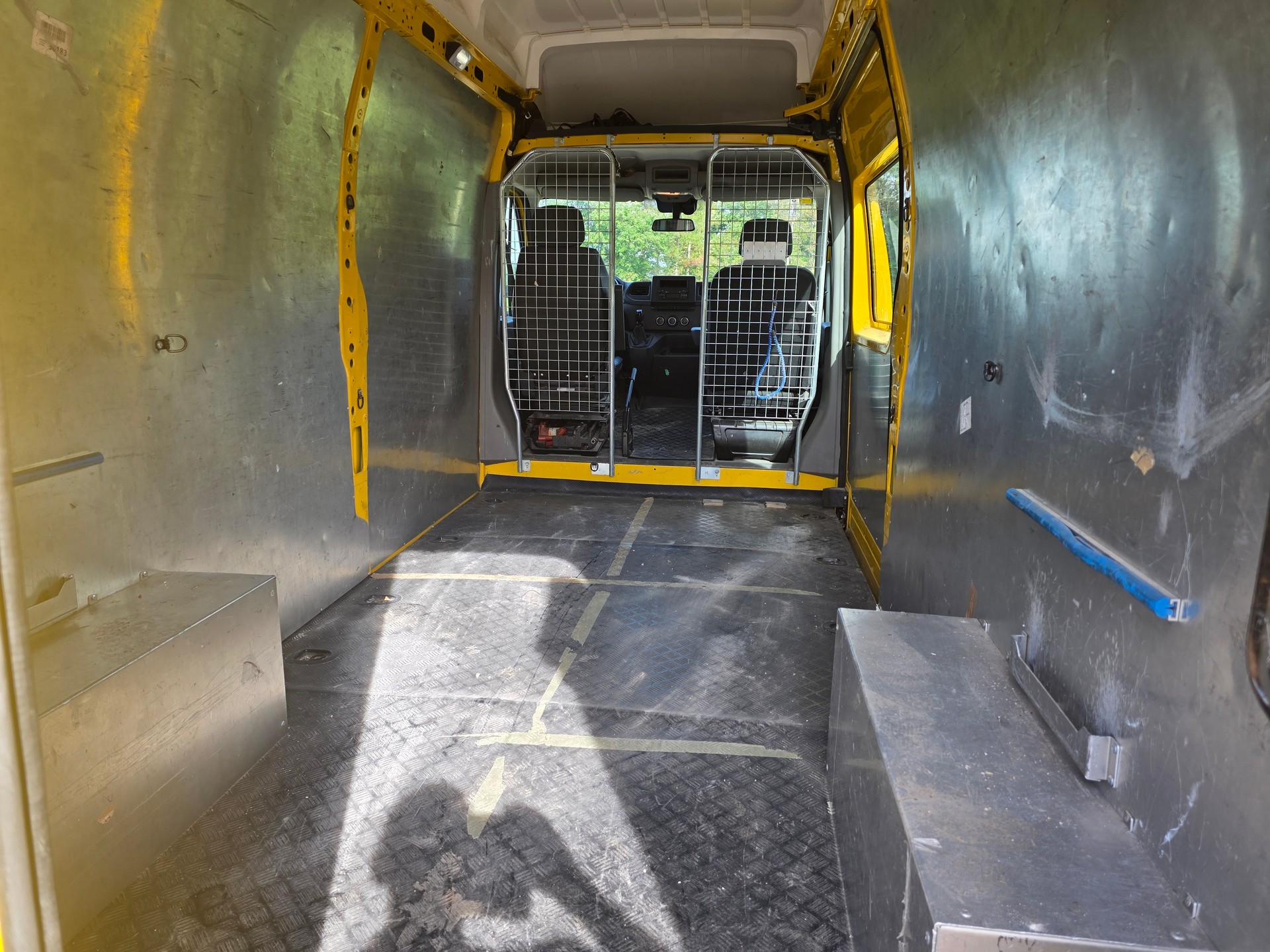 RENAULT Master T35 2.3dCi 135 L3H3-image-9
