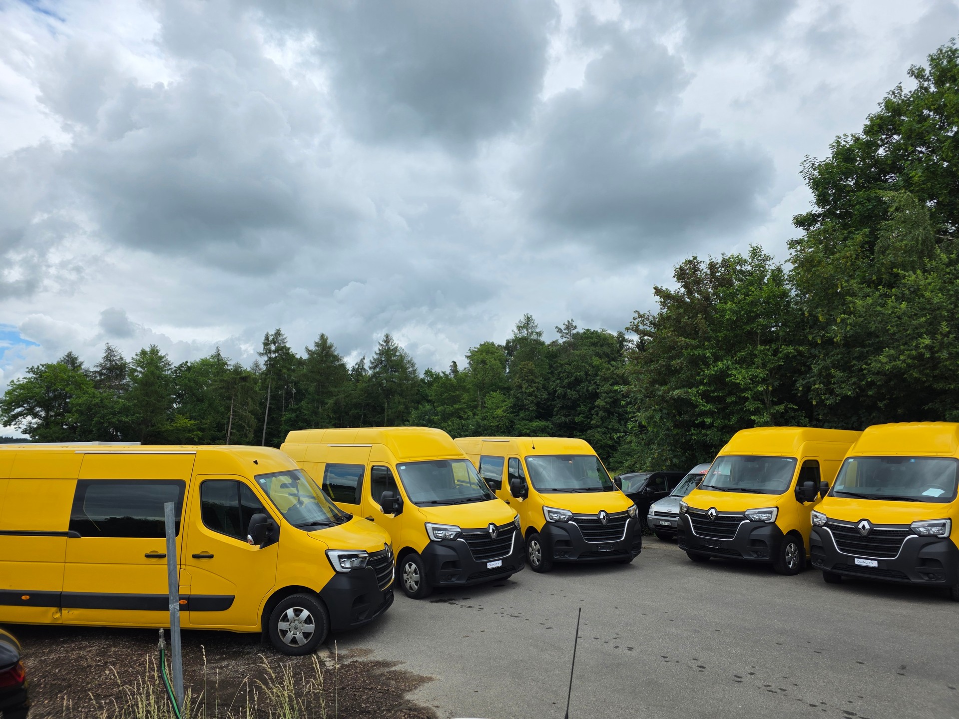 RENAULT Master T35 2.3dCi 135 L3H2-image-14
