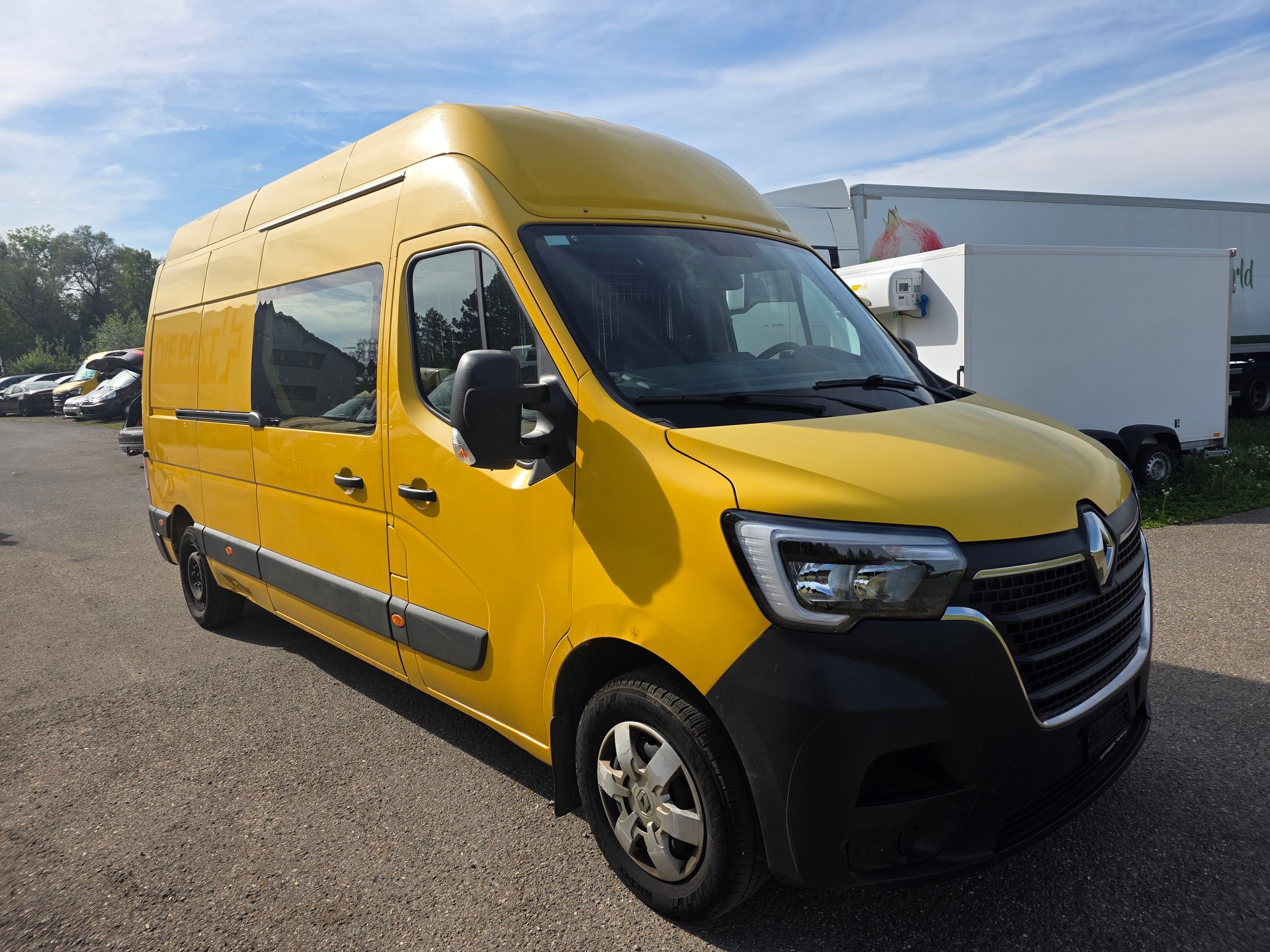 RENAULT Master T35 2.3dCi 135 L3H3-image-2