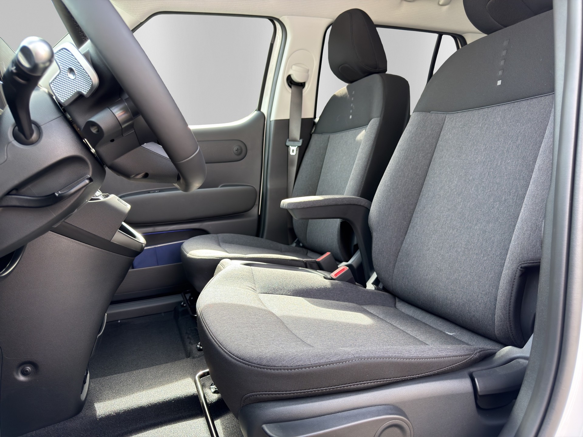 HYUNDAI Inster 49kWh Vertex-image-11