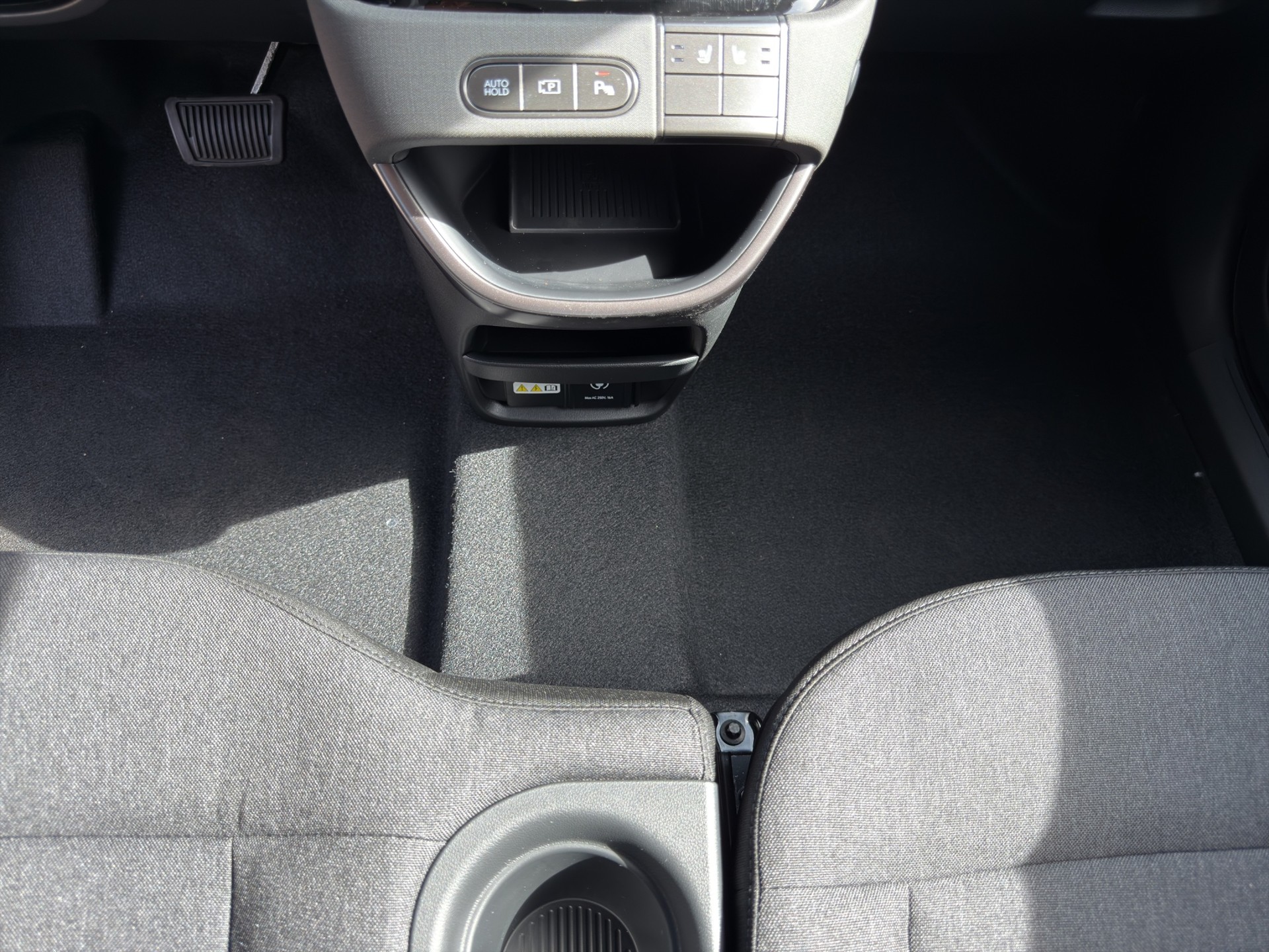 HYUNDAI Inster 49kWh Vertex-image-18