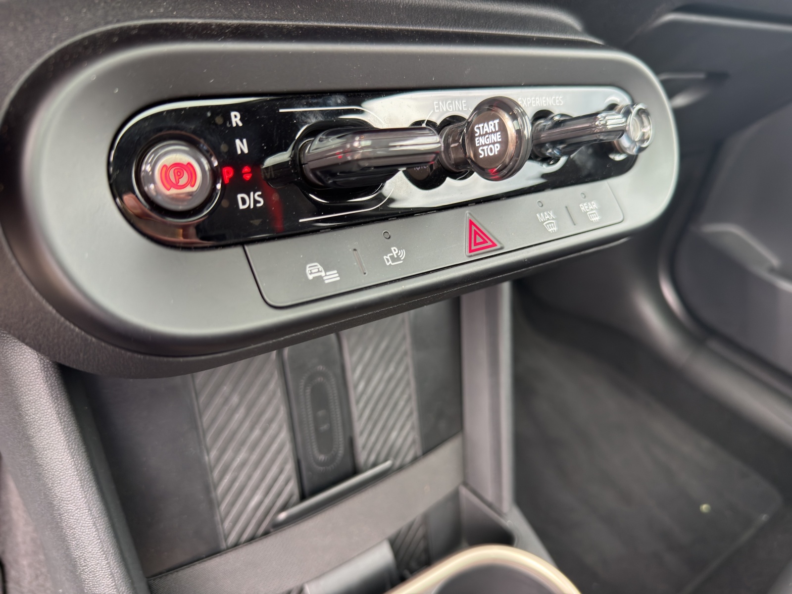MINI F66 2.0i John Cooper Works Paket XL-image-13