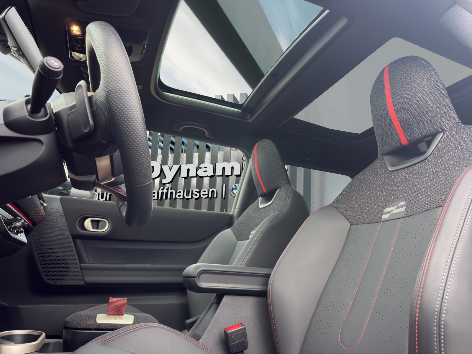 MINI F66 2.0i John Cooper Works Paket XL-image-18