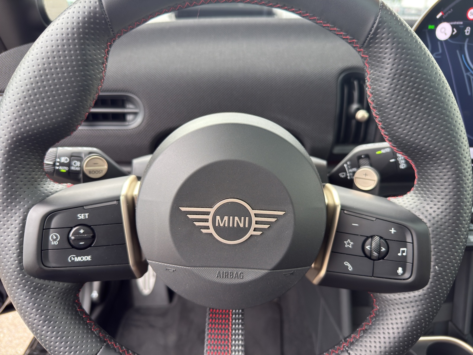 MINI F66 2.0i John Cooper Works Paket XL-image-11
