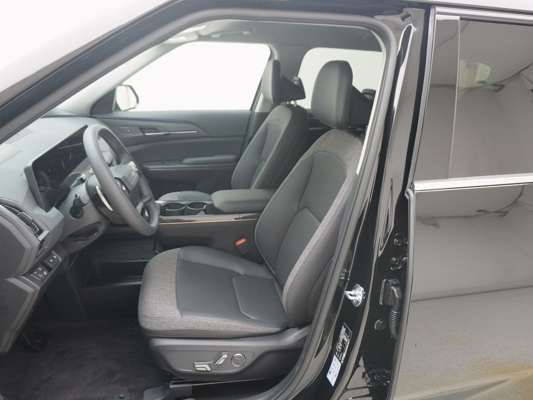 KIA EV5 81 kWh Earth-image-10