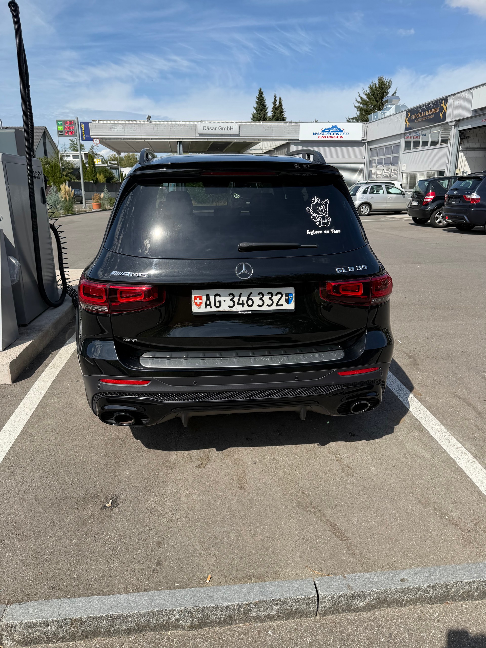 MERCEDES-BENZ GLB 35 AMG 4matic-image-2