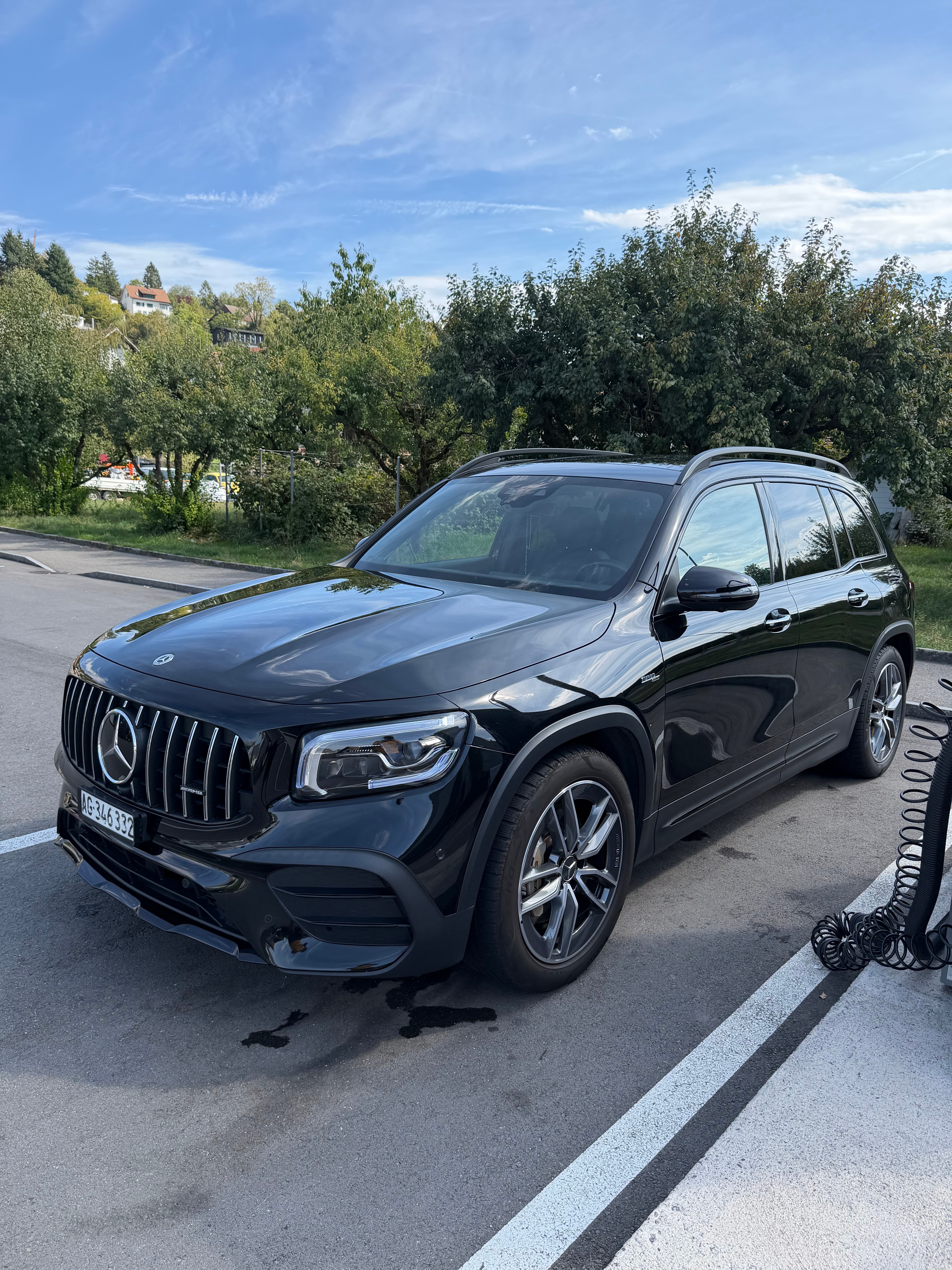 MERCEDES-BENZ GLB 35 AMG 4matic — slika 1