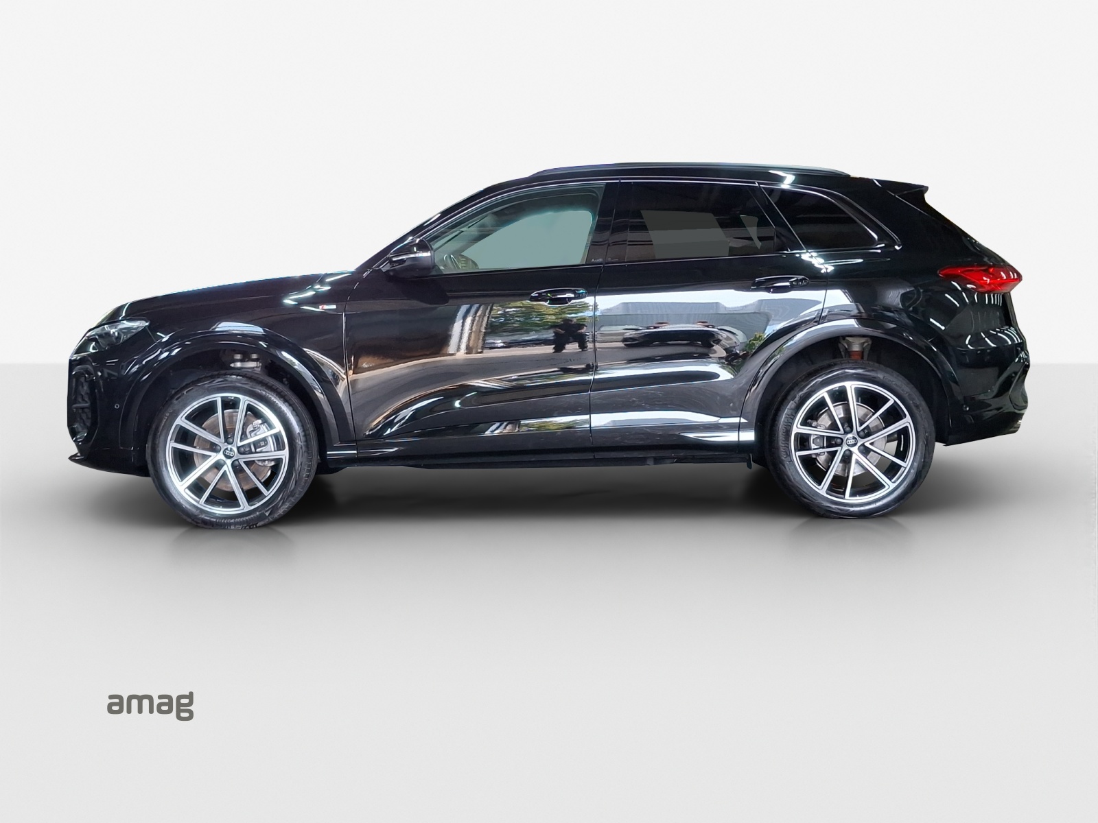 AUDI Q5 TDI quattro 150 kW S-tronic-image-1