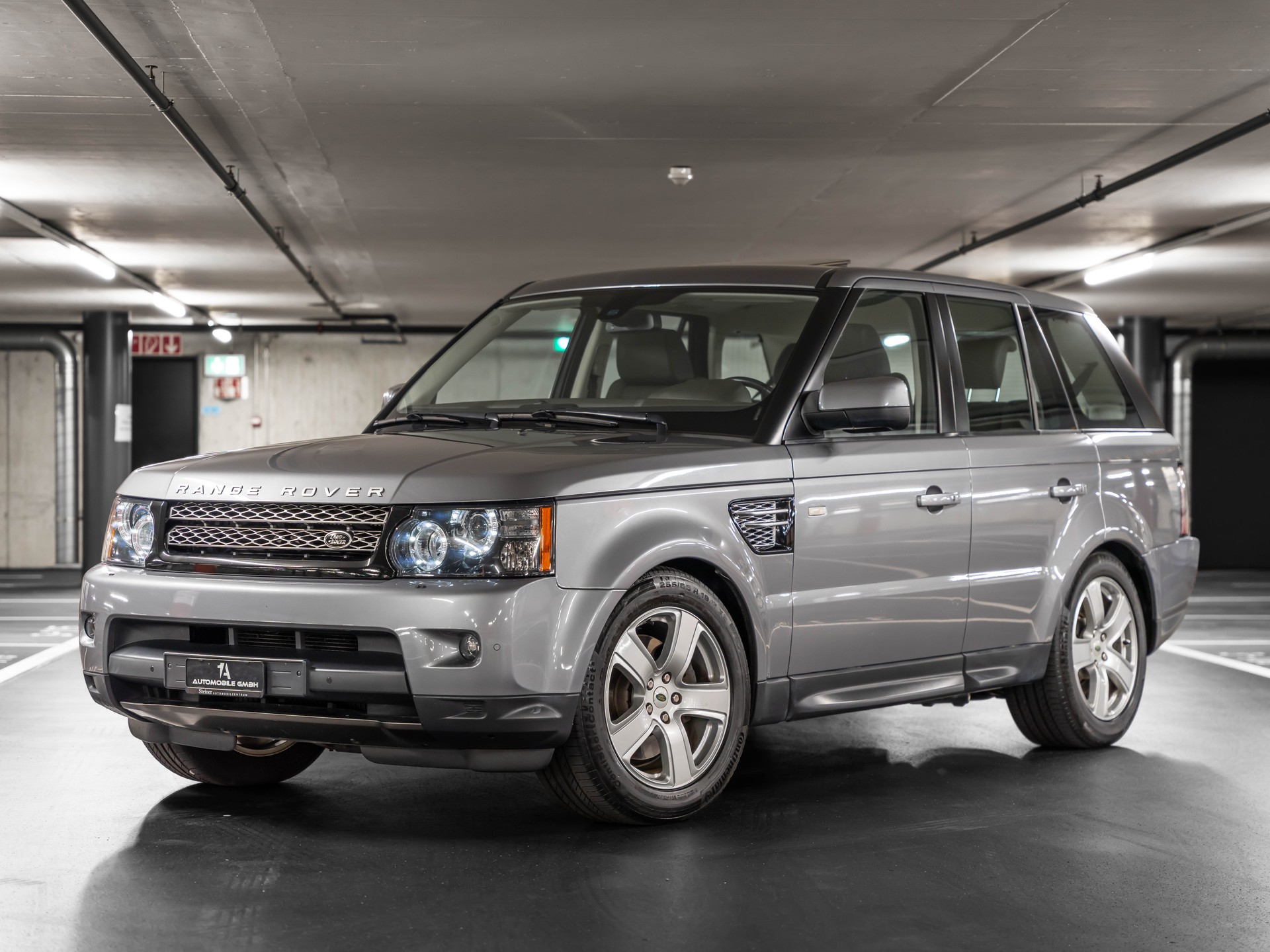 LAND ROVER Range Rover Sport 3.0 TDV6 HSE Automatic-image-0