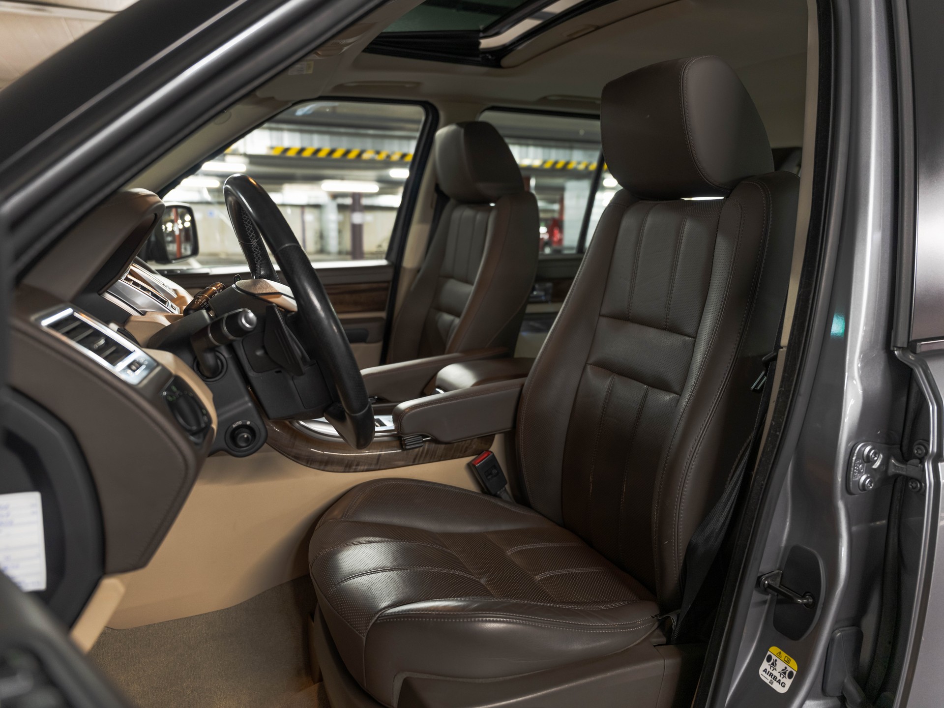 LAND ROVER Range Rover Sport 3.0 TDV6 HSE Automatic-image-28