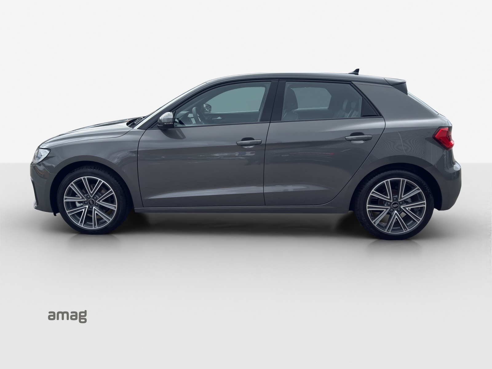 AUDI A1 Sportback 30 TFSI Attraction S-tronic-showroom-element-1