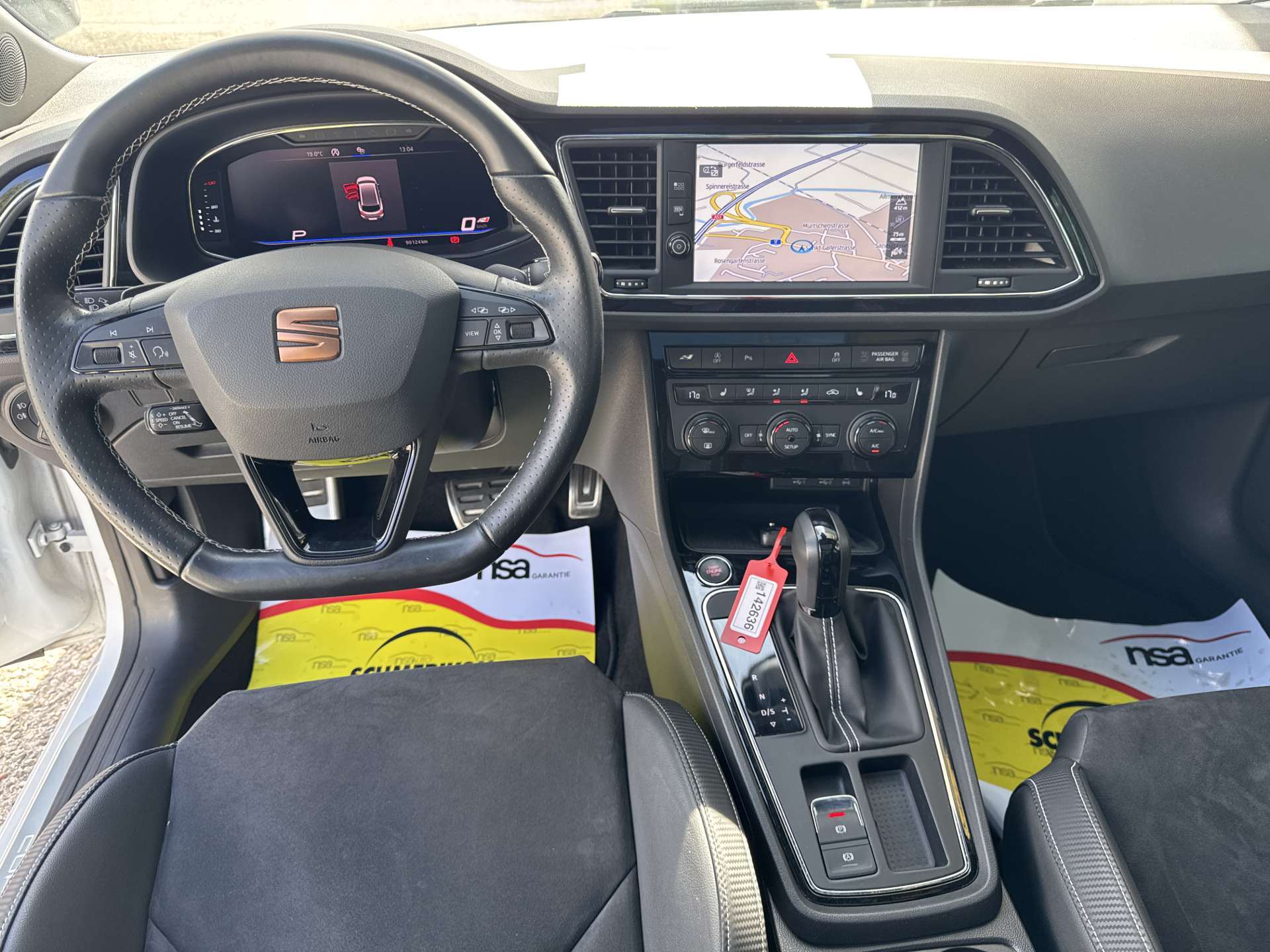 SEAT Leon ST 2.0 TSi Cupra 300PS 4Drive DSG-Automat-image-12