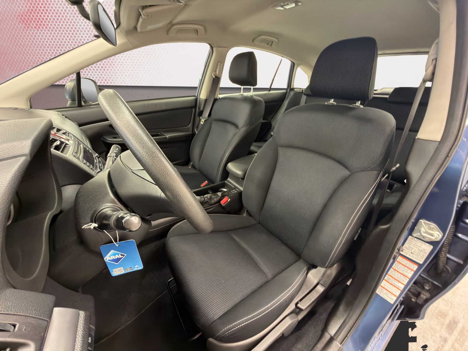 SUBARU XV 2.0 Swiss Two AWD CVT-image-9