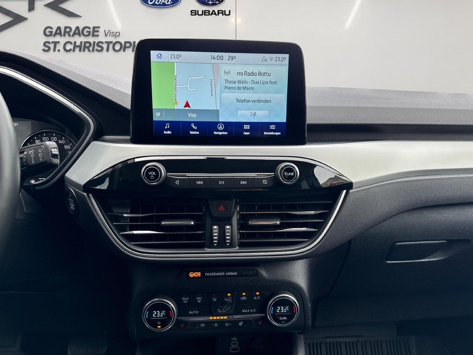 FORD Kuga 2.5 Hybrid Cool & Connect 4x4-image-16