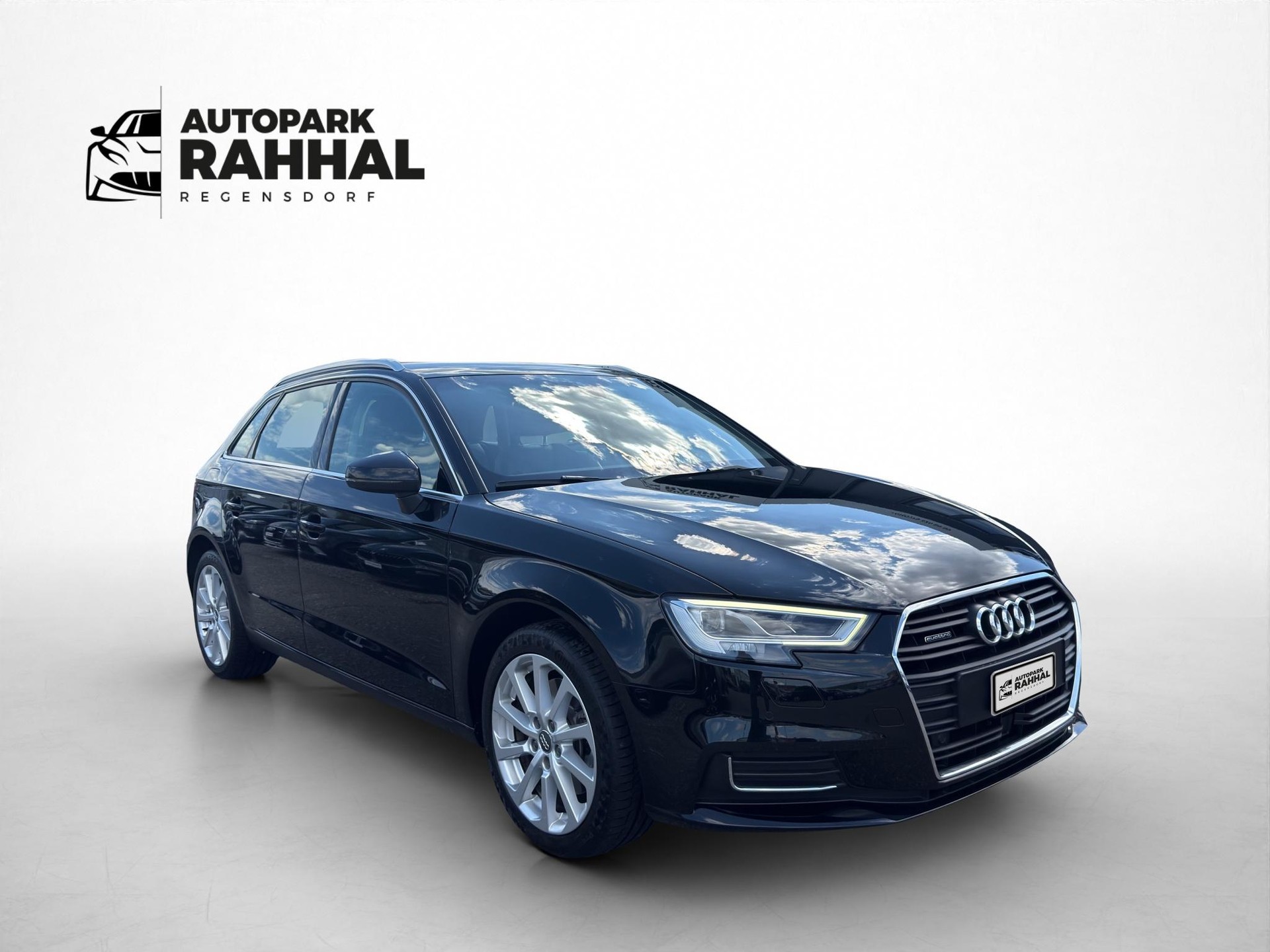 AUDI A3 Sportback 2.0 T FSI Design Quattro S-Tronic * LEDERSITZE * ELEKTRISCHE SITZE * LENKRADHEIZUNG *-image-4