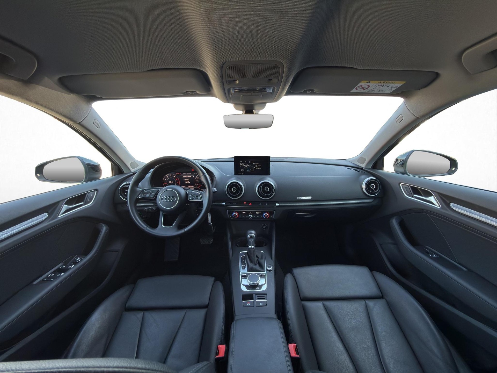 AUDI A3 Sportback 2.0 T FSI Design Quattro S-Tronic * LEDERSITZE * ELEKTRISCHE SITZE * LENKRADHEIZUNG *-image-17