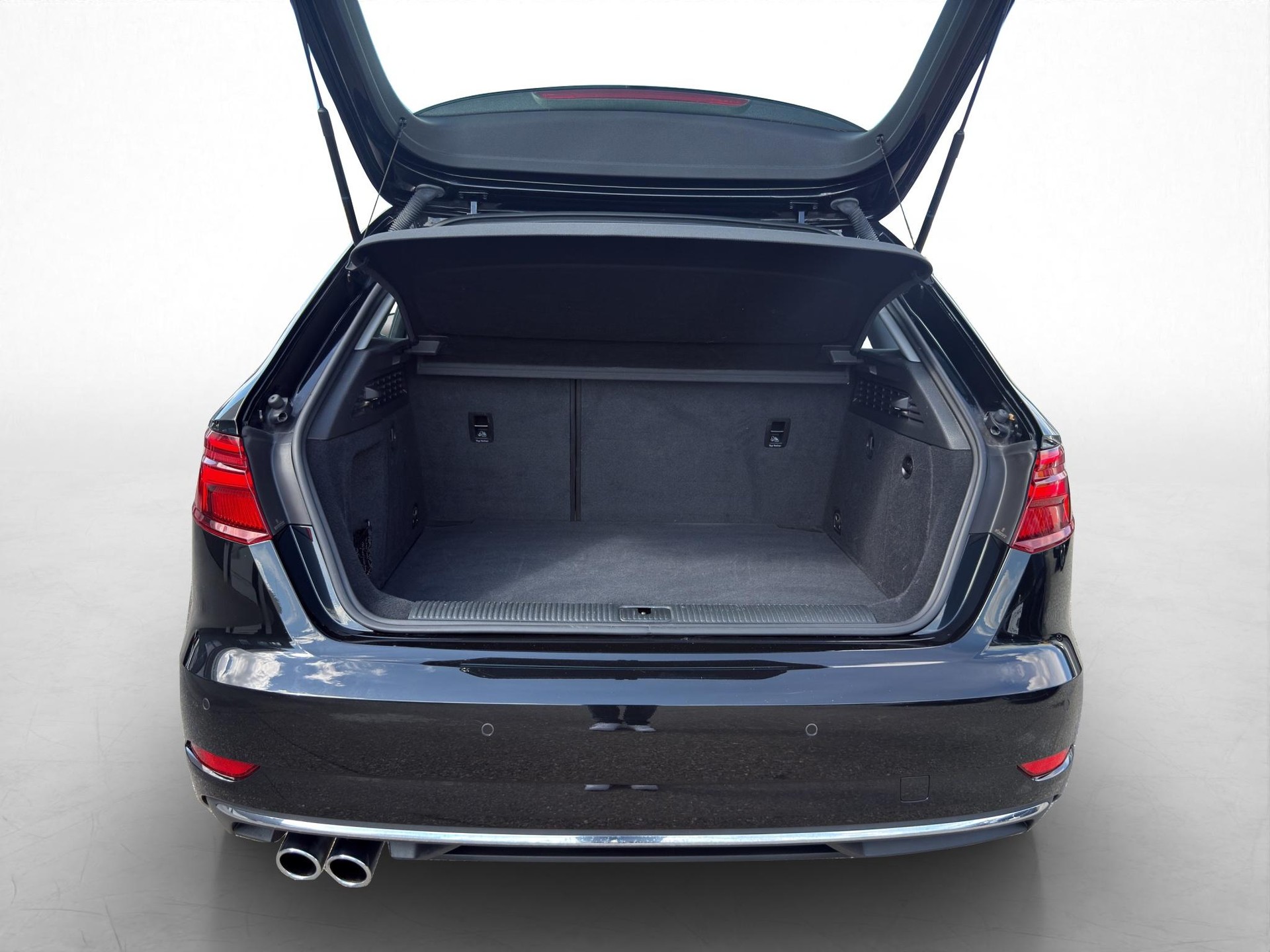 AUDI A3 Sportback 2.0 T FSI Design Quattro S-Tronic * LEDERSITZE * ELEKTRISCHE SITZE * LENKRADHEIZUNG *-image-9