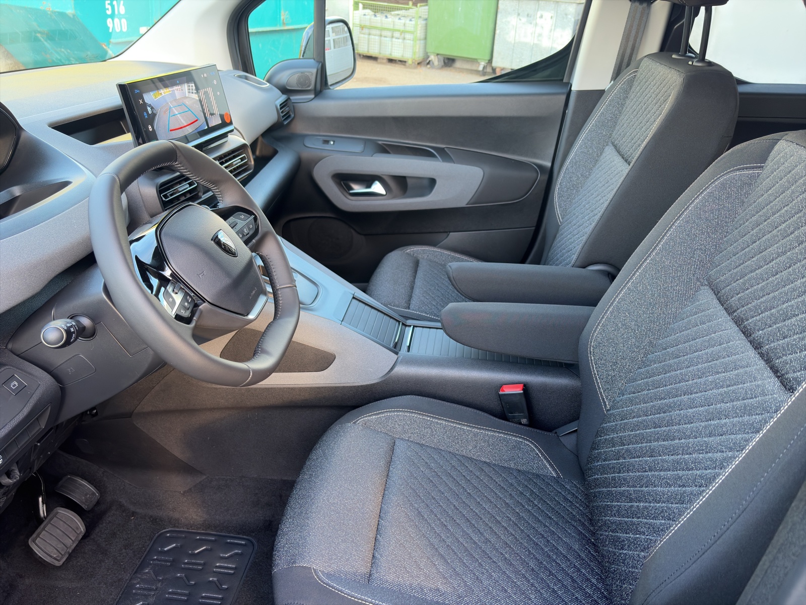 PEUGEOT Rifter Long 1.5 BlueHDi 130 Fa-image-3