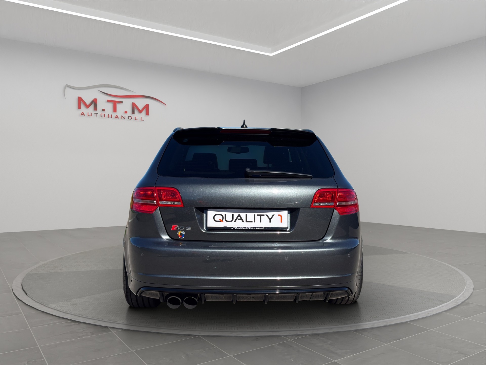 AUDI RS3 Sportback 2.5 TFSI quattro S-tronic-image-3