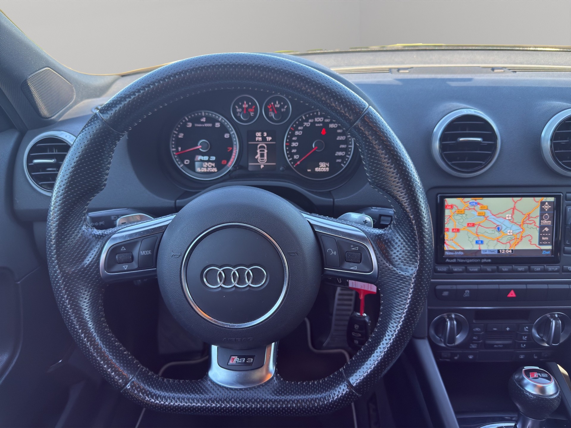 AUDI RS3 Sportback 2.5 TFSI quattro S-tronic-image-10