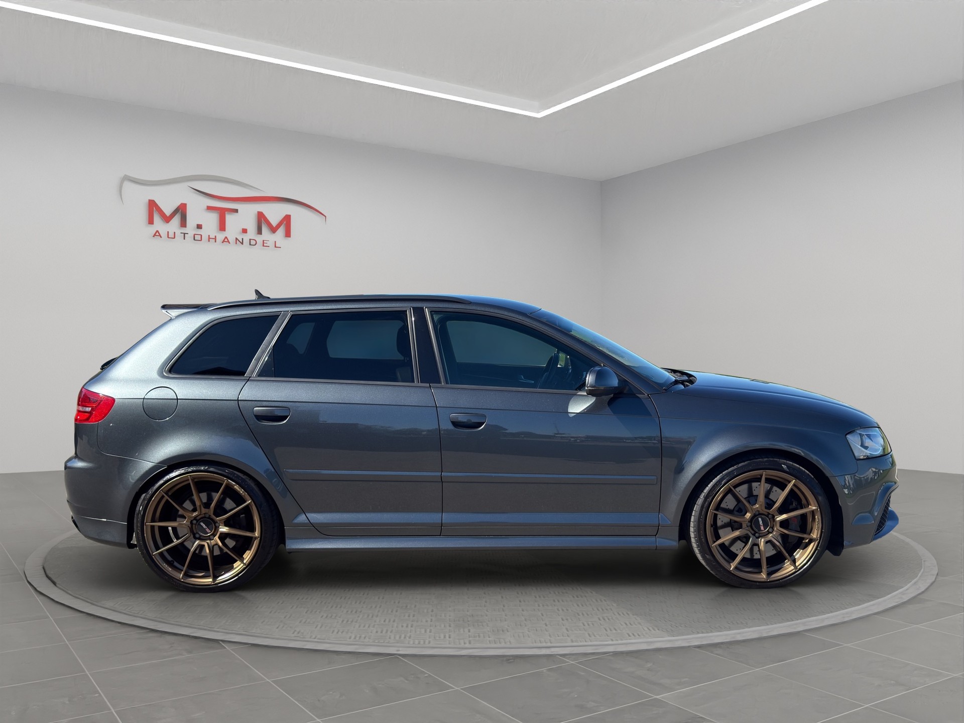 AUDI RS3 Sportback 2.5 TFSI quattro S-tronic-image-7