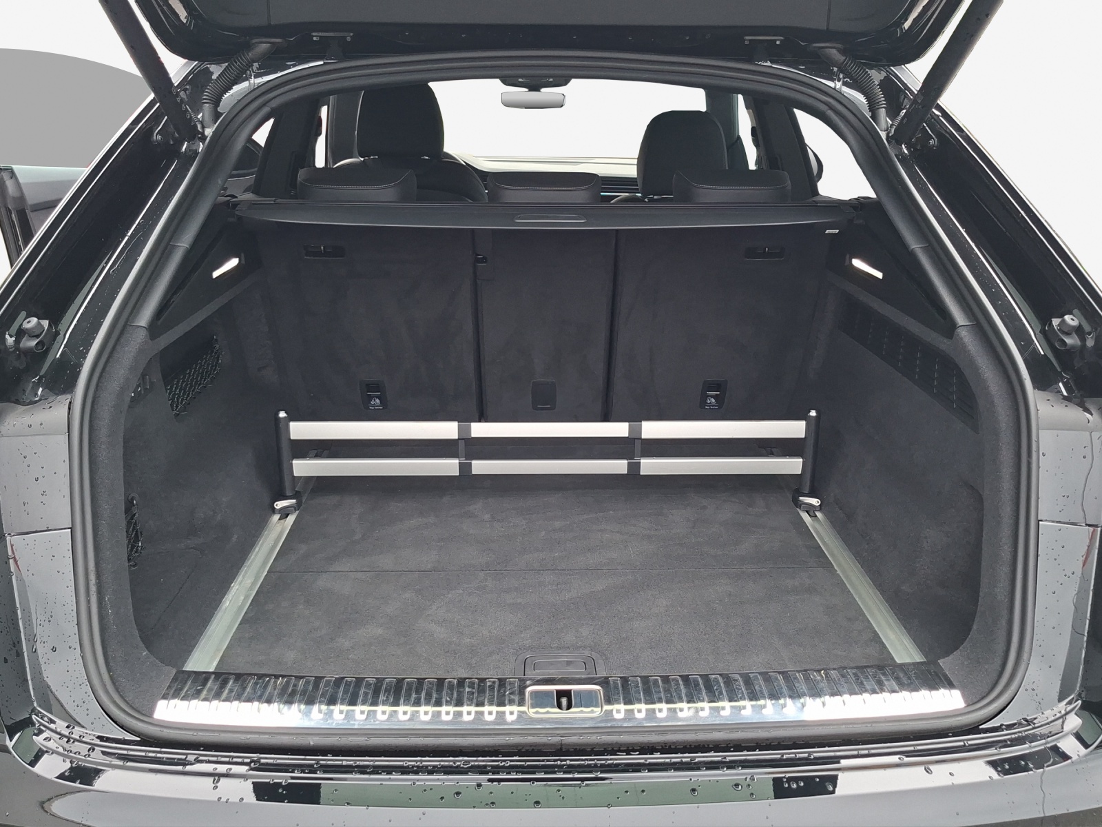 AUDI Q8 SUV TDI quattro 210 kW tiptronic-image-12