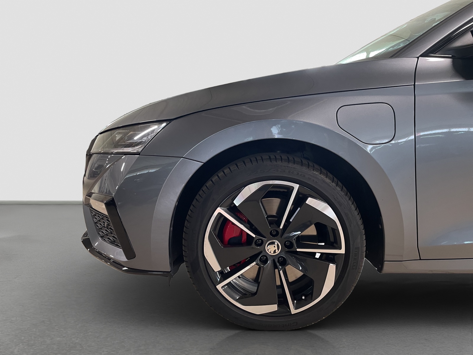 SKODA Octavia Combi 1.4 TSI PHEV DSG RS-image-4