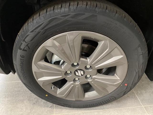 SUZUKI Vitara 1.4 T Sakura Hybrid 4x4-image-4