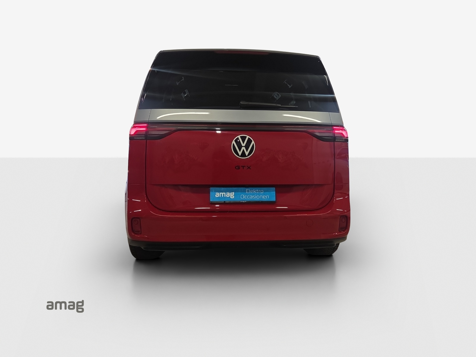 VW ID.Buzz LWB GTX 4 Motion-image-3