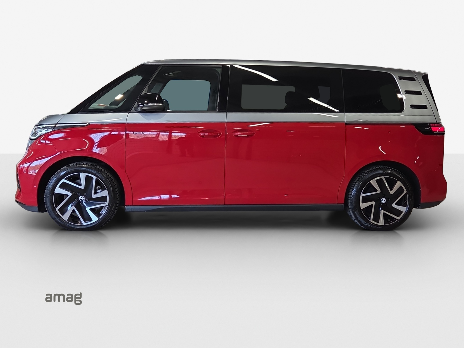 VW ID.Buzz LWB GTX 4 Motion-image-1