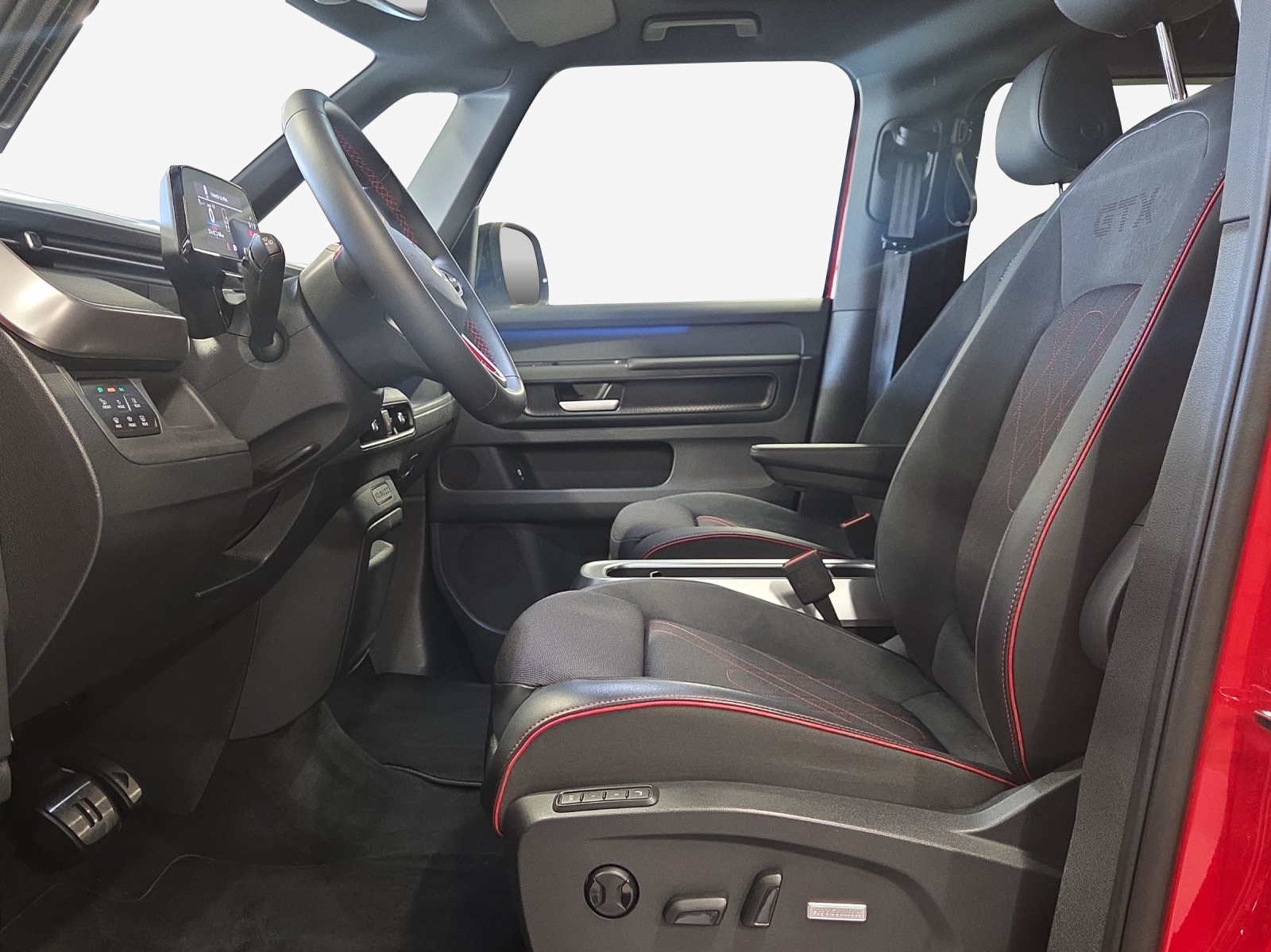 VW ID.Buzz LWB GTX 4 Motion-image-7