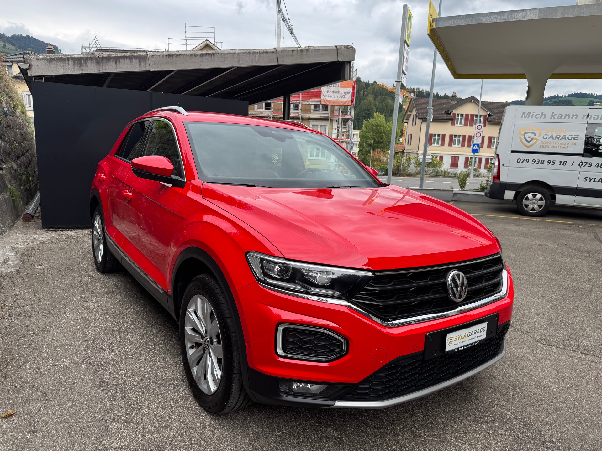VW T-Roc 2.0 TSI Sport DSG 4Motion-image-4