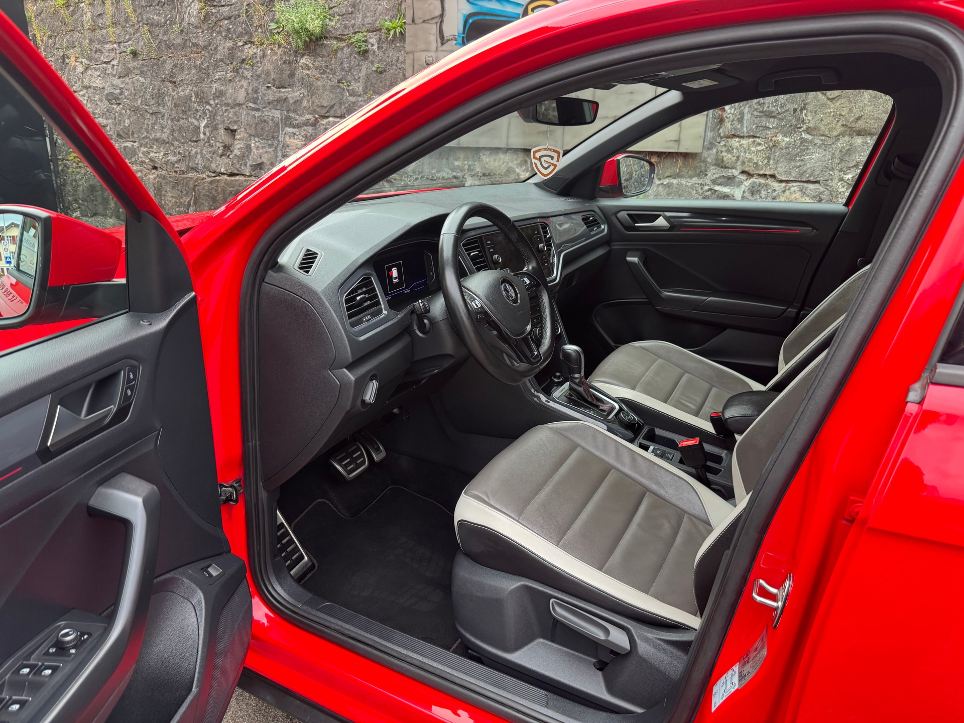 VW T-Roc 2.0 TSI Sport DSG 4Motion-image-10