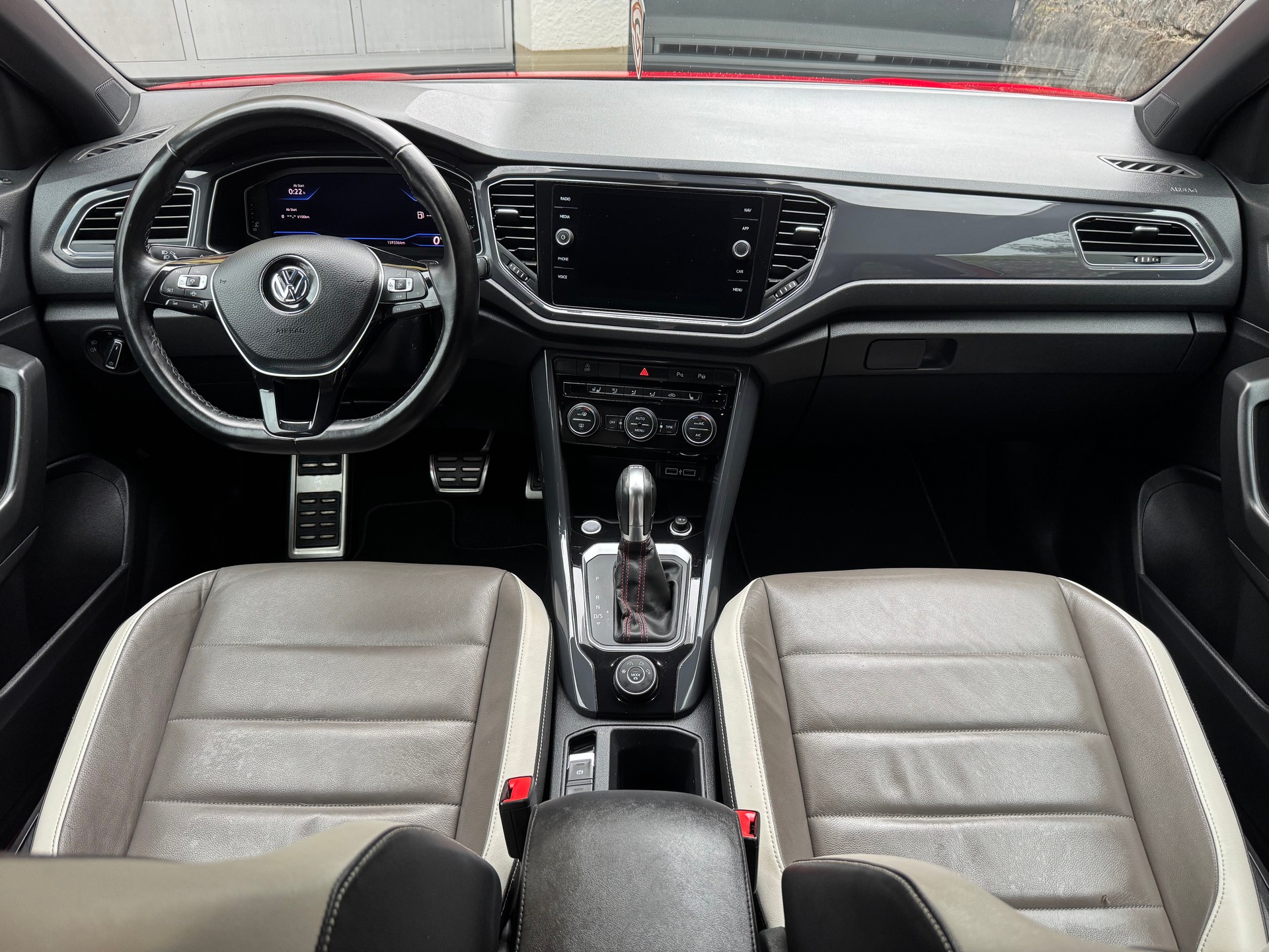 VW T-Roc 2.0 TSI Sport DSG 4Motion-image-13