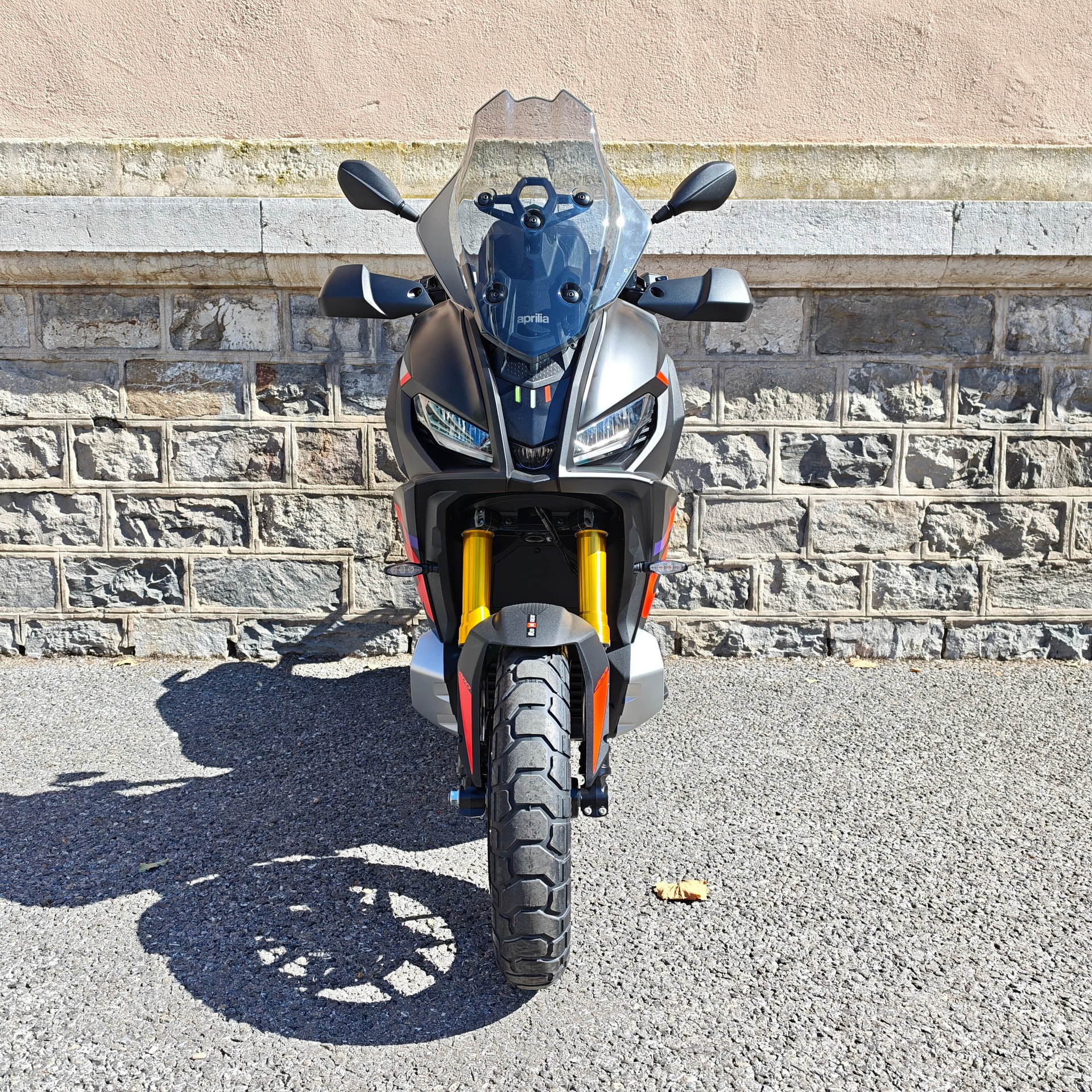 APRILIA SR 400 GT Replica-showroom-element-1